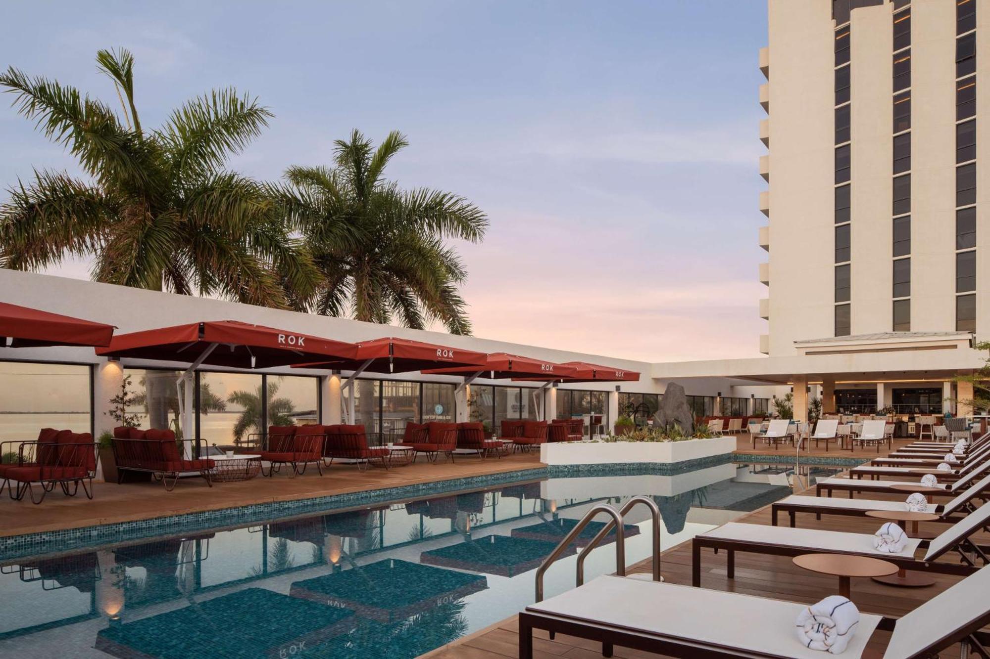 Rok Hotel Kingston Tapestry Collection By Hilton Extérieur photo